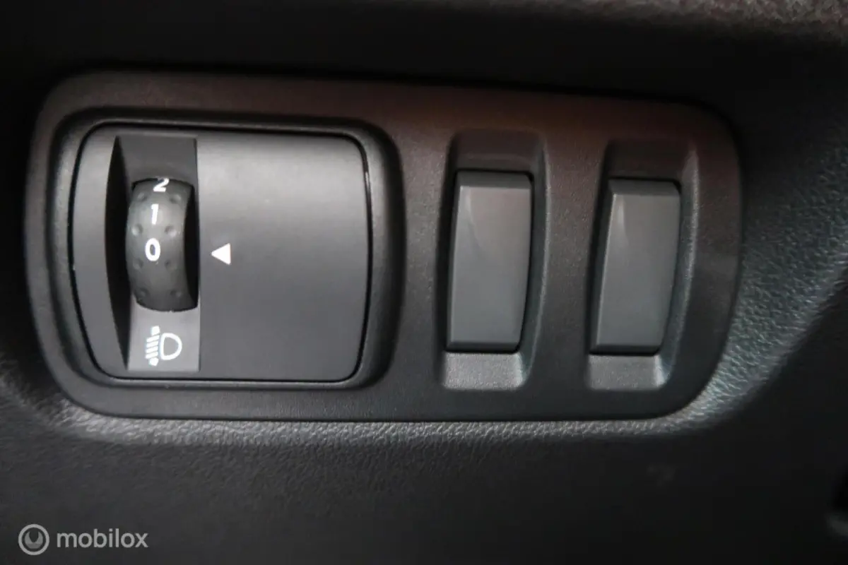 1.3 TCe Intens Pano Carplay Navi 160PK