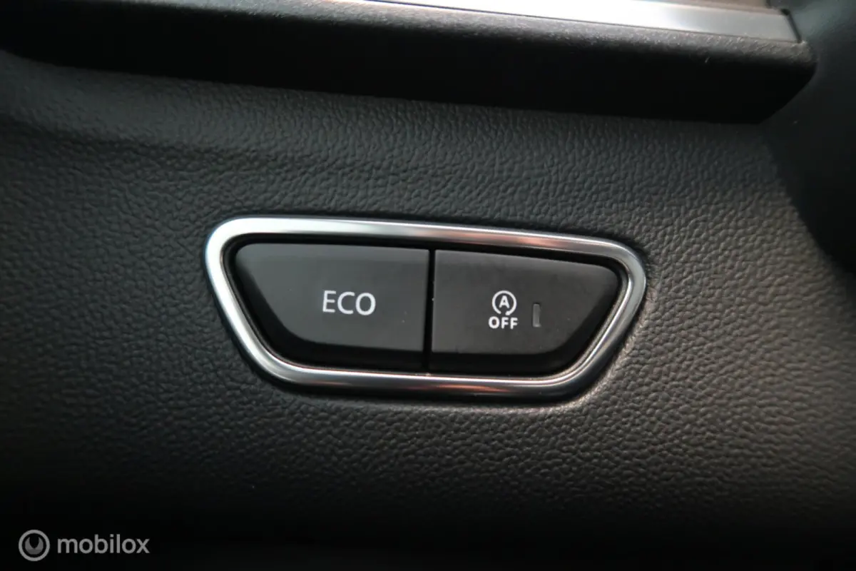 1.3 TCe Intens Pano Carplay Navi 160PK