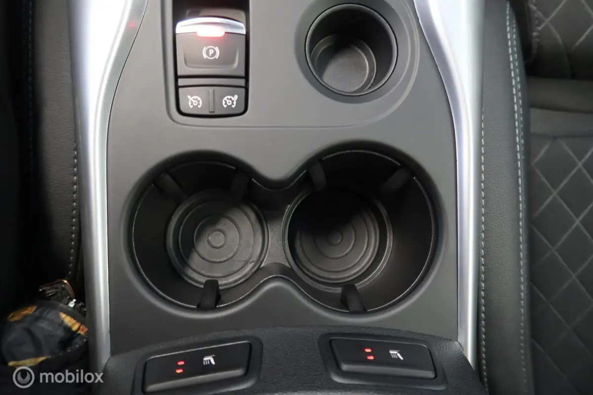 1.3 TCe Intens Pano Carplay Navi 160PK