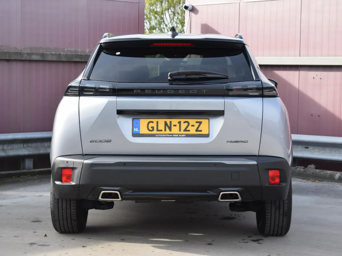 1.2 Hybrid 136 GT | ACHTERUITRIJCAMERA MET SENSOREN | NAVI & CARPAY | E.C.C. | 8.846 KM