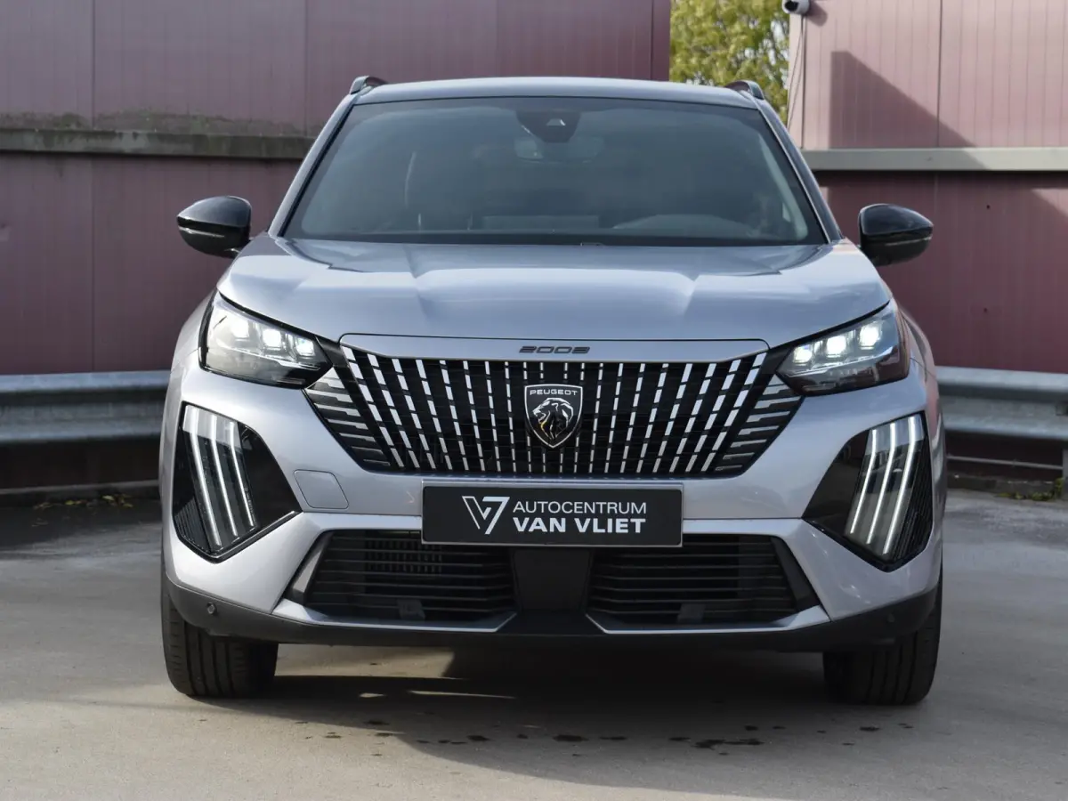 1.2 Hybrid 136 GT | ACHTERUITRIJCAMERA MET SENSOREN | NAVI & CARPAY | E.C.C. | 8.846 KM