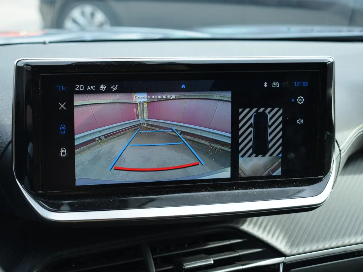 1.2 Hybrid 136 GT | ACHTERUITRIJCAMERA MET SENSOREN | NAVI & CARPAY | E.C.C. | 8.846 KM