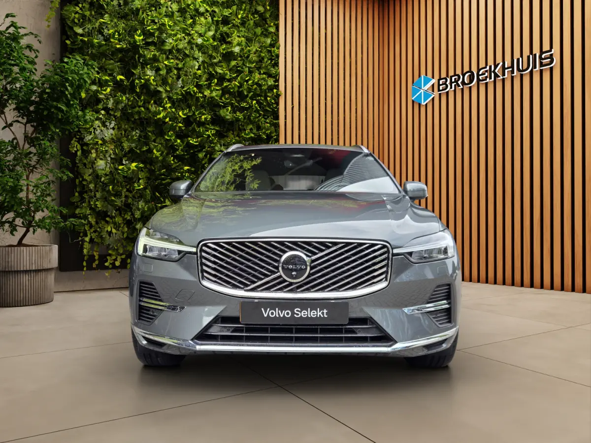 2.0 T6 AWD Recharge Ultra Bright | Luchtvering | 21" Velgen | Panoramadak | 360 Camera | Memory | Head-up