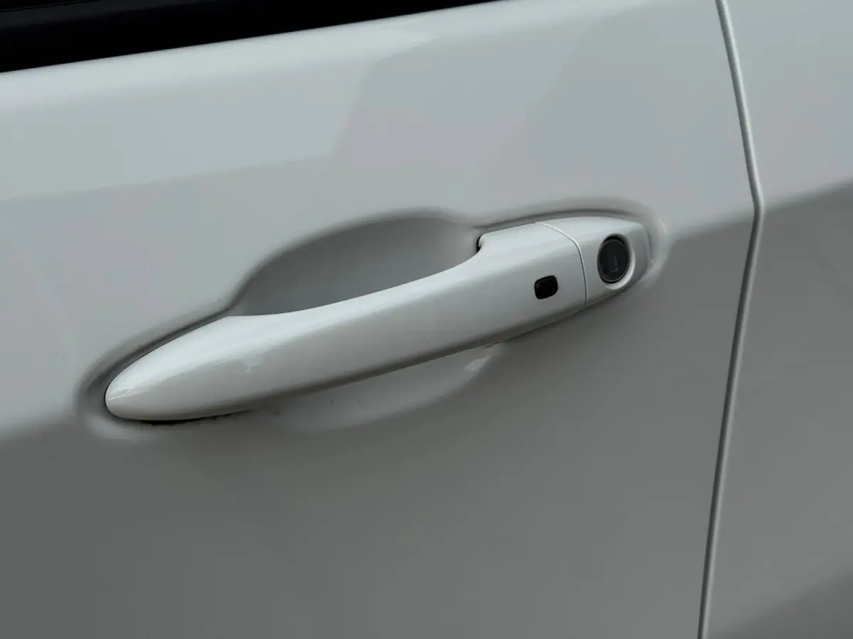 4xe 240 Plug-in Hybrid New Upland |Keyless |Camera |Stoel/Stuurverw. |ACC
