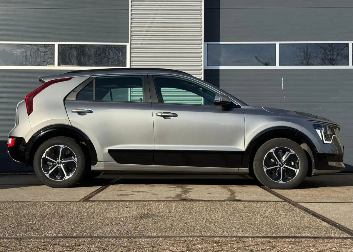 1.6 GDi PHEV DynamicLine |Camera |Elektr. stoel |Keyless |ACC