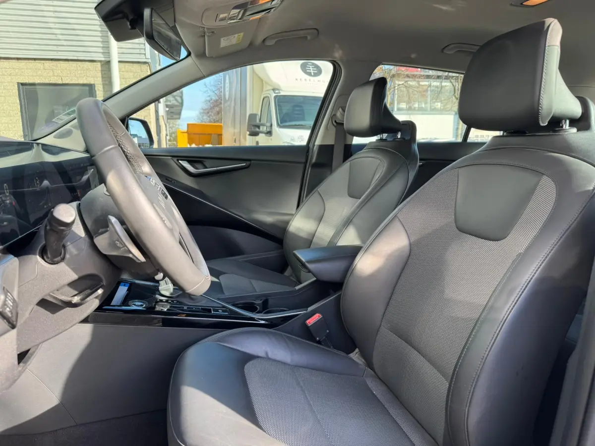1.6 GDi PHEV DynamicLine |Camera |Elektr. stoel |Keyless |ACC
