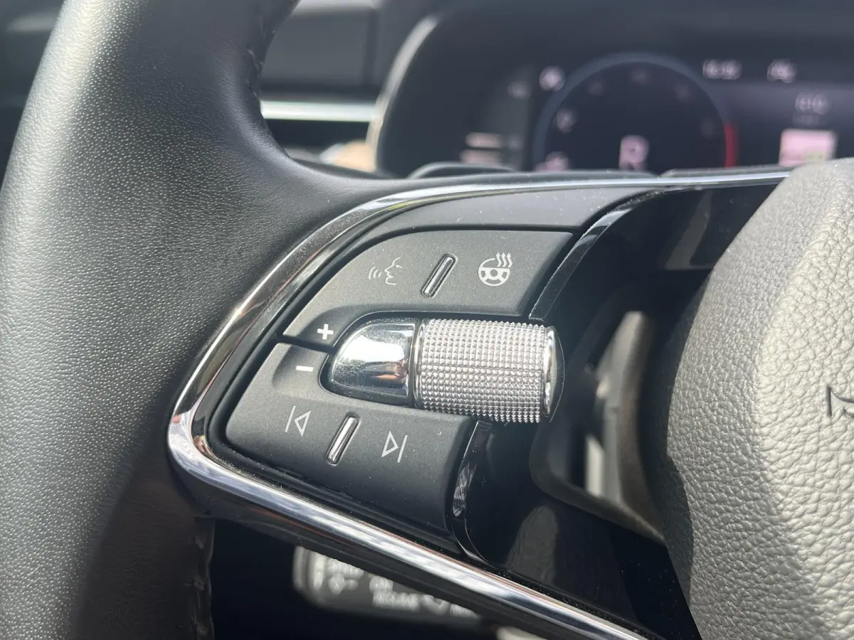 1.0 TSi DSG Style | CLIMA | STOELVERW. | CAMERA | EL. KLEP | ENZ...|