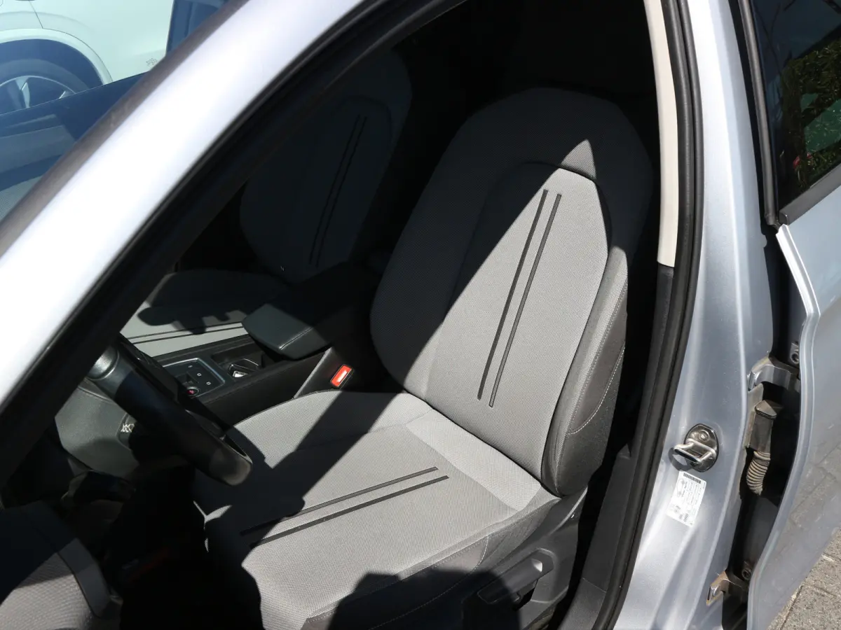 1.0 TSI Style Business VIRTUAL CLIMA ADAP CRUISE