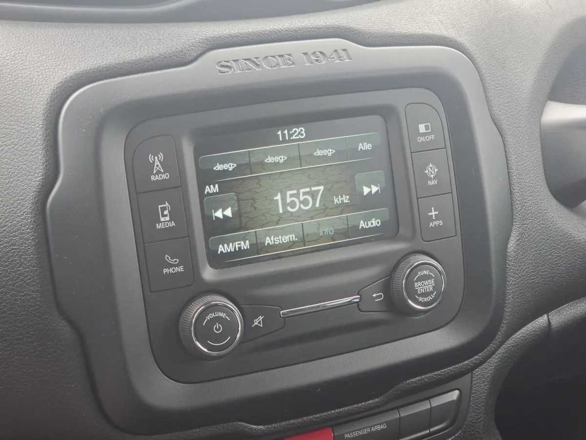 1.6 E-Torq Black Line | Navi | Cruise control | Parkeersensor |