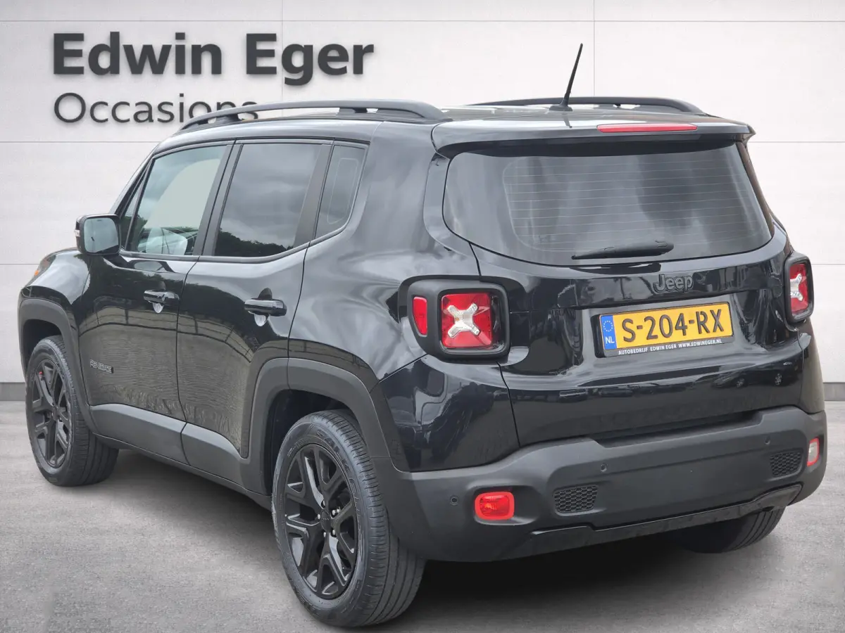 1.6 E-Torq Black Line | Navi | Cruise control | Parkeersensor |