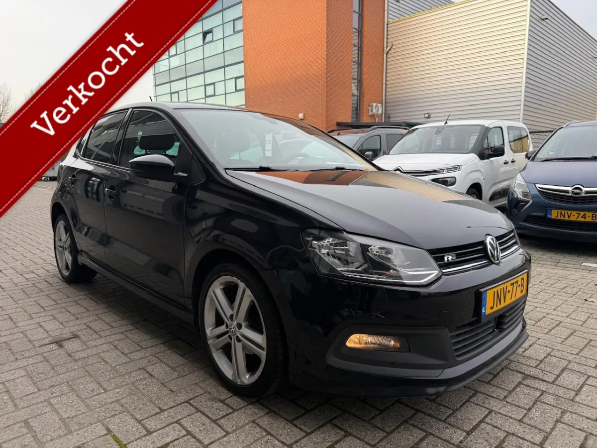 1.2 TSI 90 pk | R-Line | Navigatie | 5 deurs
