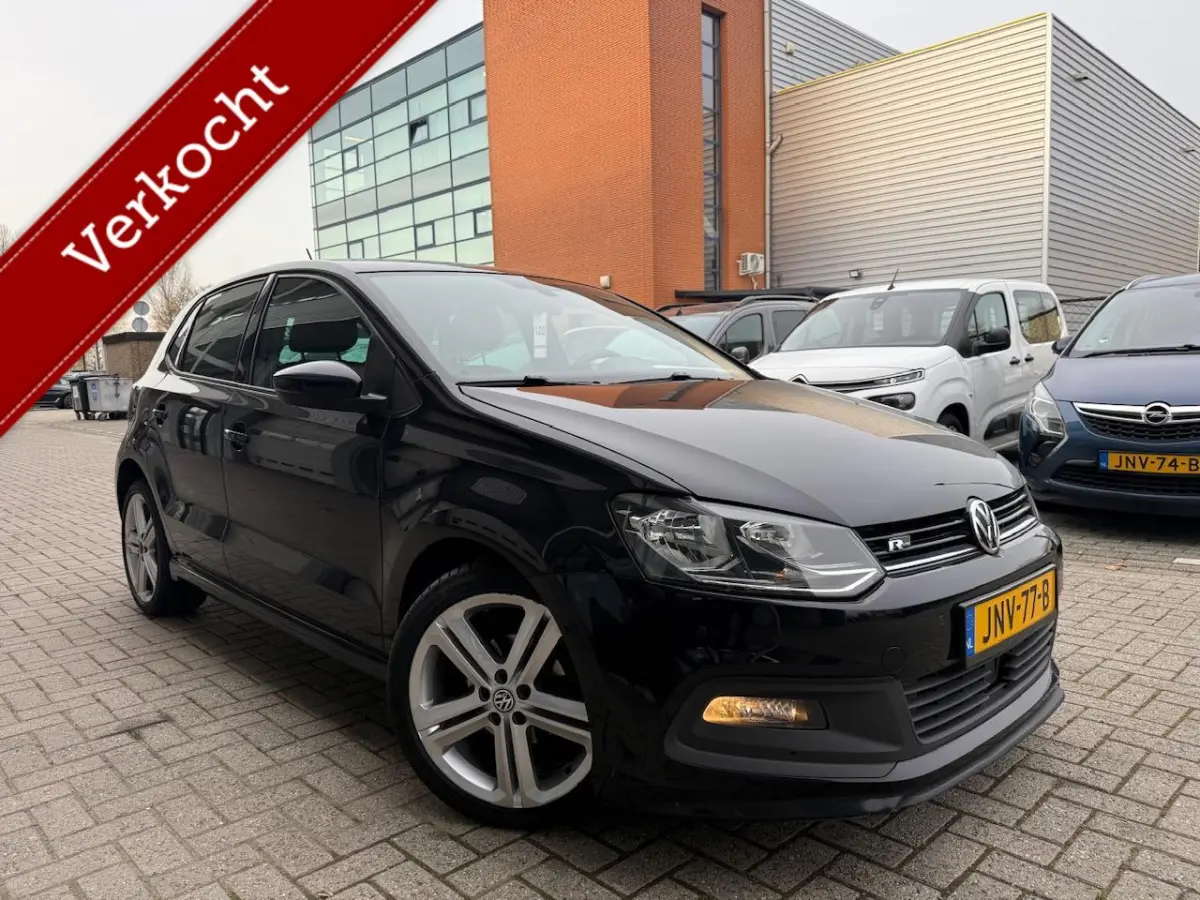 1.2 TSI 90 pk | R-Line | Navigatie | 5 deurs