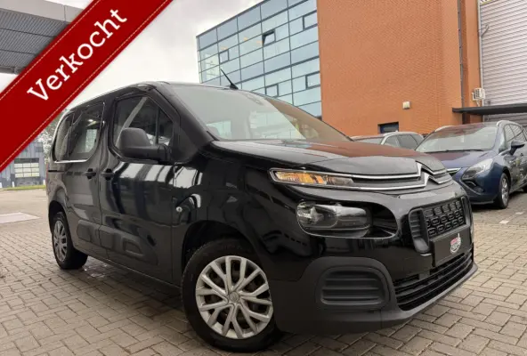 1.2 Benzine | Bluetooth | 5 zitplaatsen