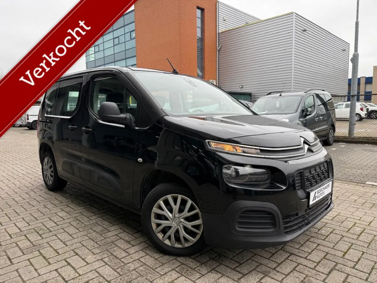 1.2 Benzine | Bluetooth | 5 zitplaatsen
