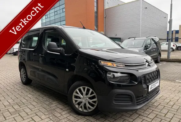 1.2 Benzine | Bluetooth | 5 zitplaatsen