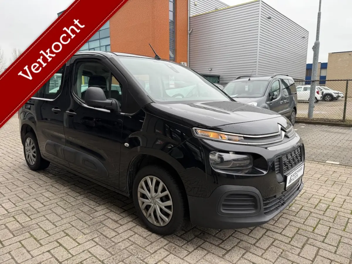 1.2 Benzine | Bluetooth | 5 zitplaatsen