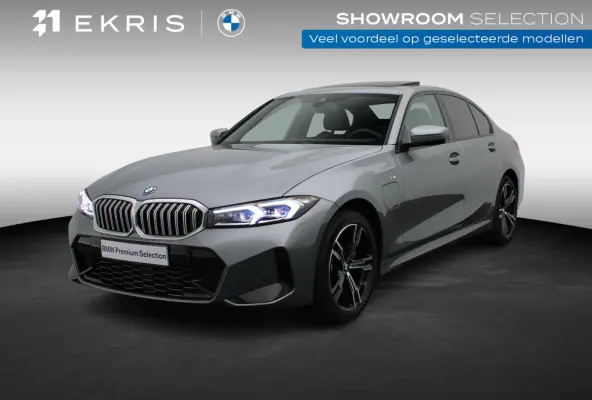 330e M Sportpakket | Comfort Pack | Trekhaak | Schuifdak | 18''
