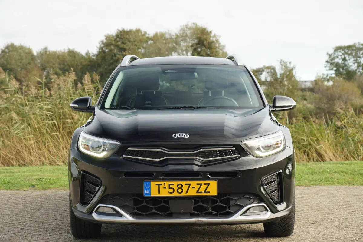 1.0 T-GDi MHEV GT-Line Automaat - Black Pearl - Android/Clima/Nav