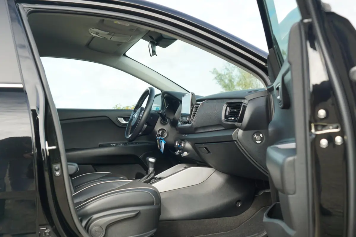 1.0 T-GDi MHEV GT-Line Automaat - Black Pearl - Android/Clima/Nav