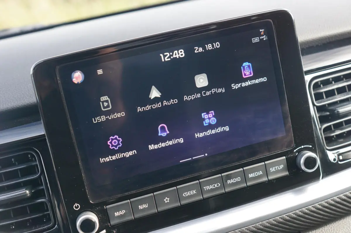 1.0 T-GDi MHEV GT-Line Automaat - Black Pearl - Android/Clima/Nav