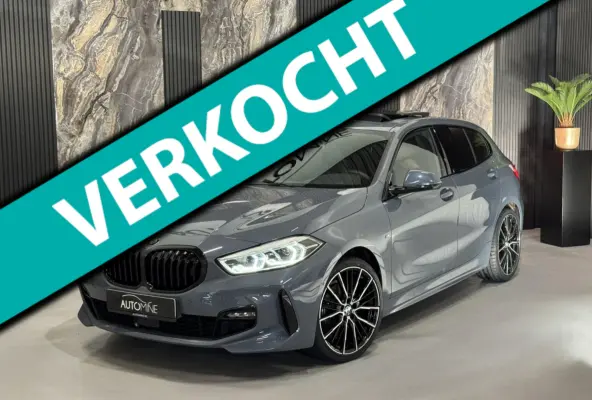 118i M Sport|PANO|SFEER|ALCANTARA|KUIPSTOELEN|BOMVOL