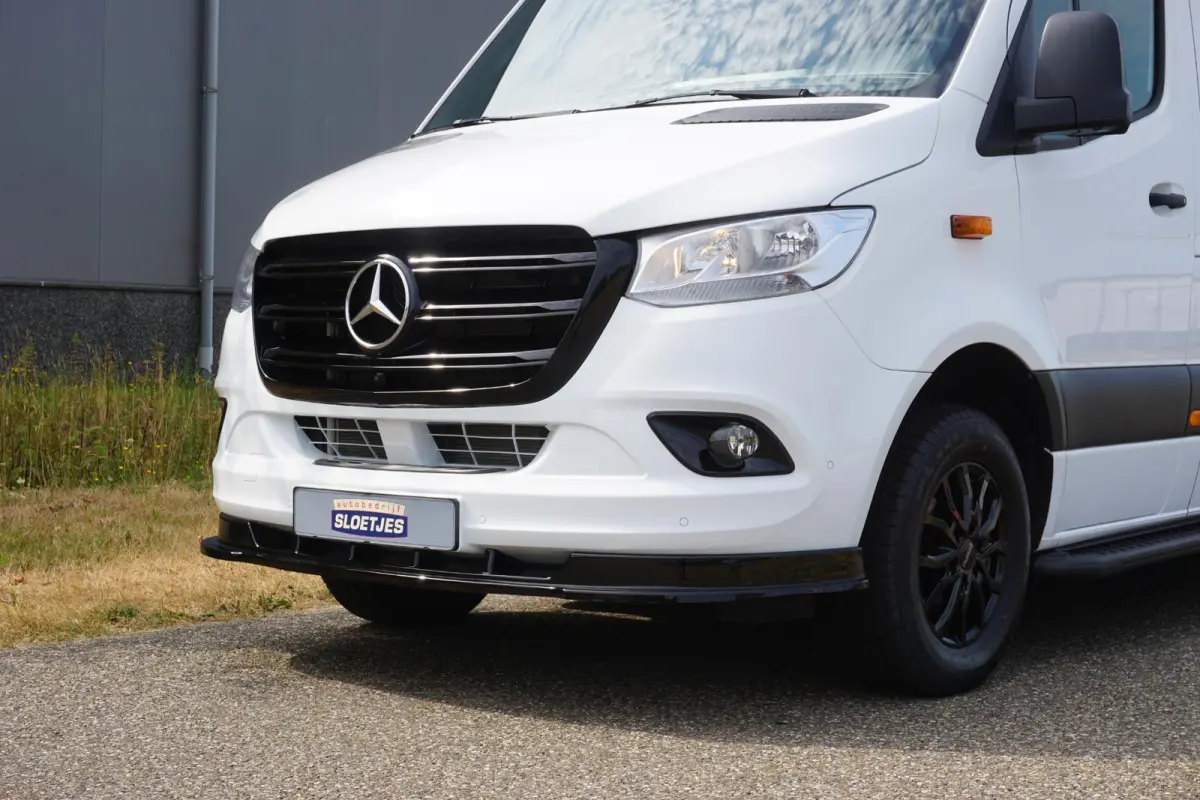 317 L2H2 RWD Automaat |EURO6 |1e eigenaar |Topstaat |Betimmering |Camera |Cruise |Navi |Climate control |Stoelverwarming |3500 KG |170 pk