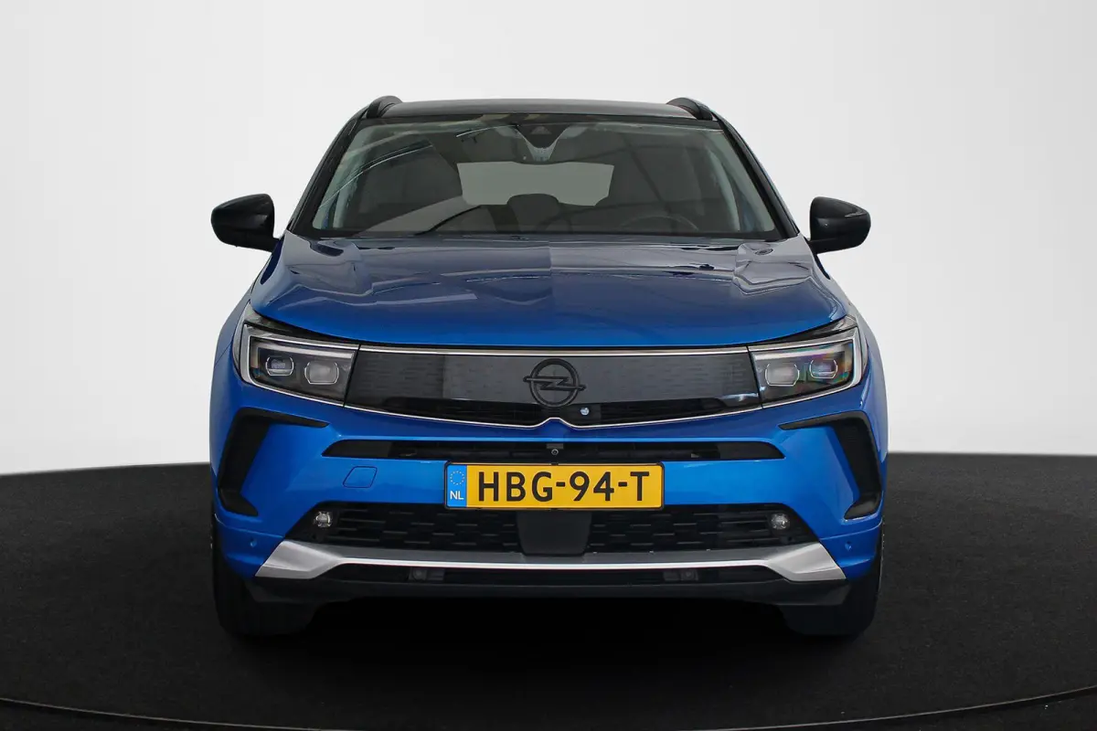 1.6 Turbo Plug-In Hybrid Ultimate / Lederpack/ Winterpack / 19'' velgen