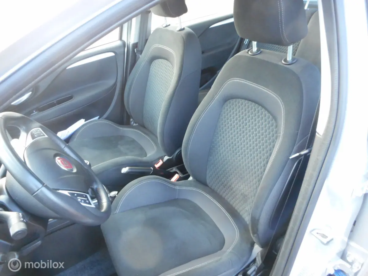 TwinAir Turbo 100PK Edizione Cool 5drs METALLIC LAK+CRUISE CONTROL+RESERVEWIEL+BLUETOOTH