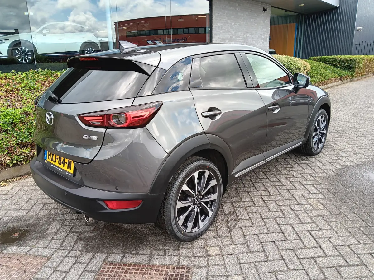 2.0 SkyActiv-G 120 GT-M Line AUTOMAAT, Navi, Clima, Head-up, 18" etc. incl. 12 MND BOVAGGARANTIE