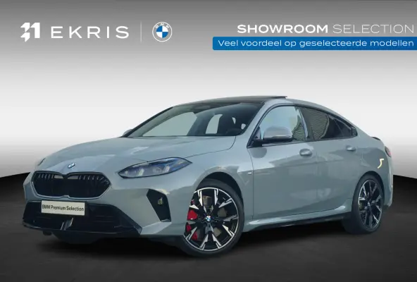 220 M Sportpakket Pro 19'' | Panoramadak | Elektrisch verstelbare stoelen | Head-Up Display | Harman Kardon | Trekhaak