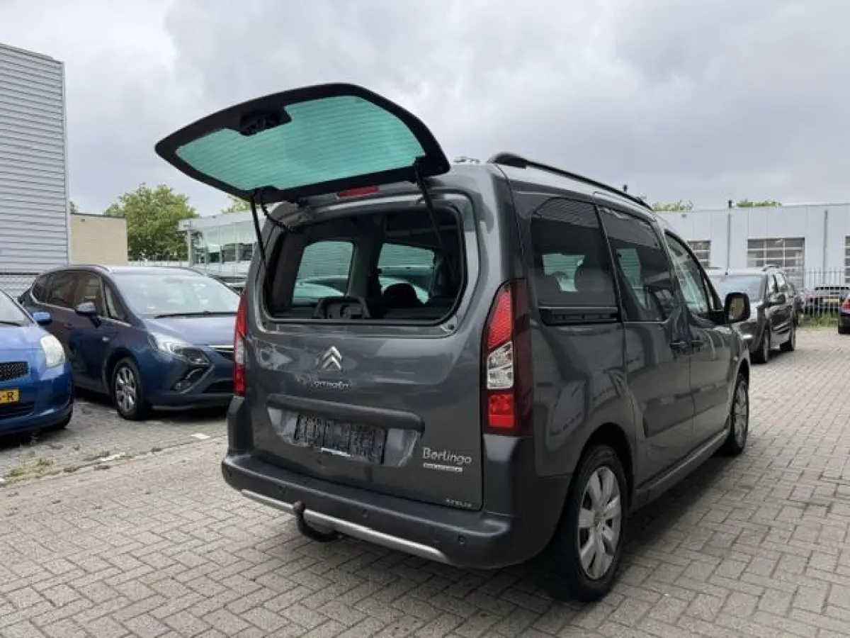 1.2 Benzine | Airco | Trekhaak | 5 zitplaatsen