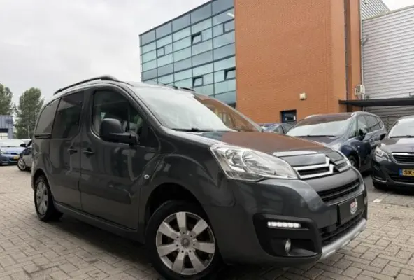1.2 Benzine | Airco | Trekhaak | 5 zitplaatsen