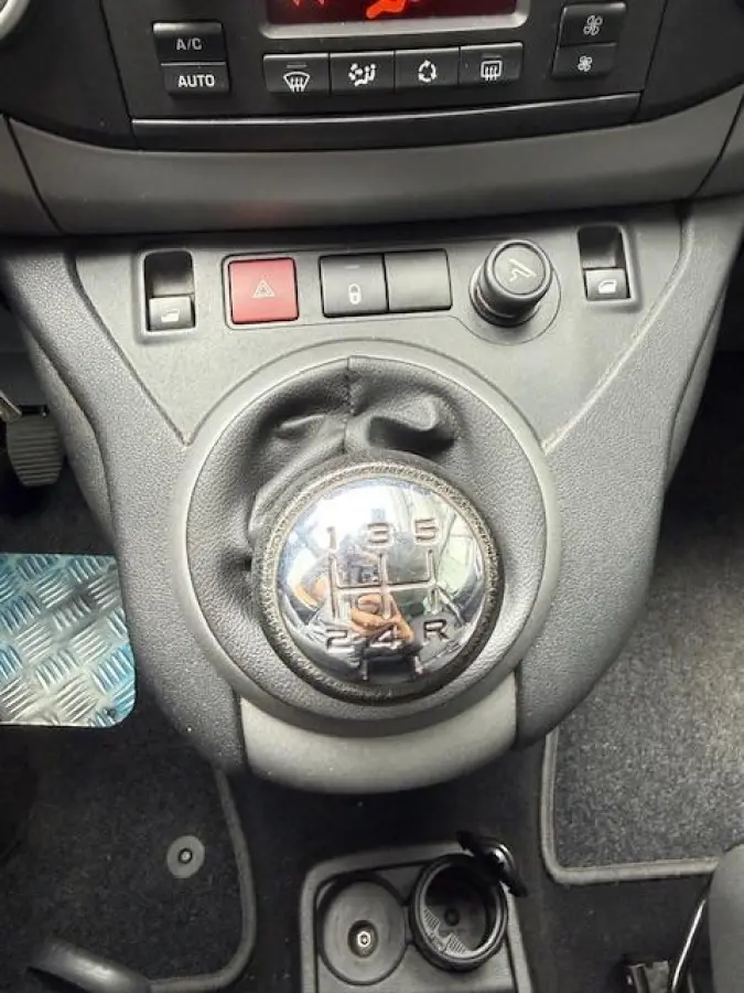 1.2 Benzine | Airco | Trekhaak | 5 zitplaatsen