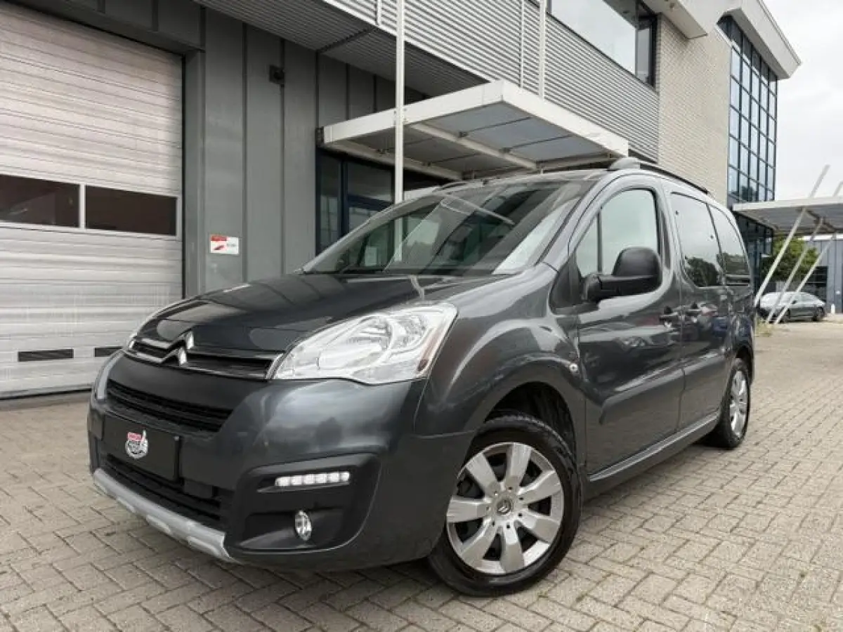 1.2 Benzine | Airco | Trekhaak | 5 zitplaatsen