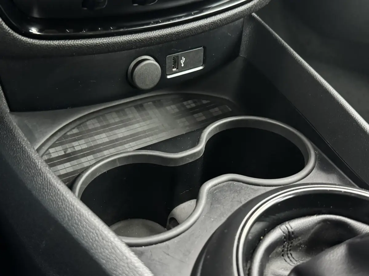 Mini 1.5 Cooper Sportstoelen half leder Navigatie Cruise Clima Trekhaak
