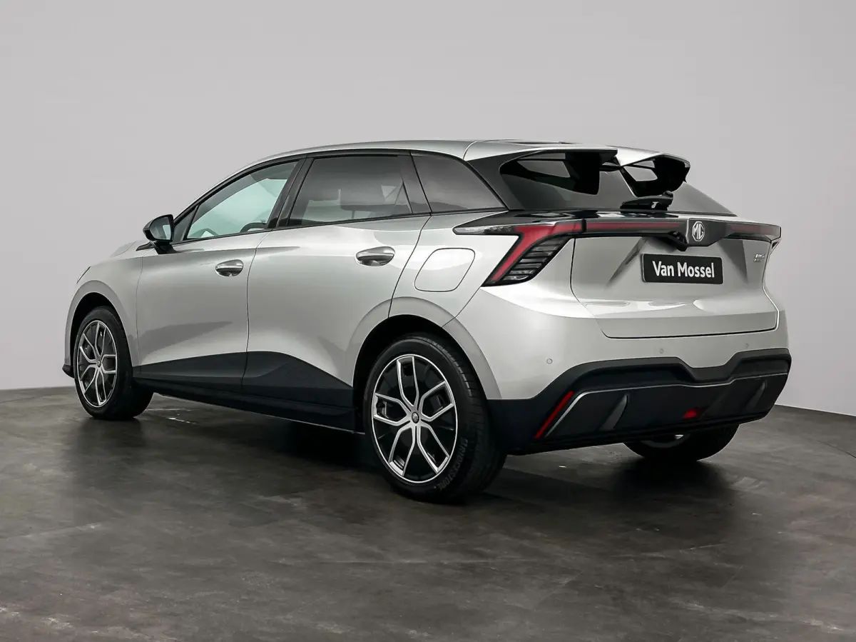 Trophy Extended Range 77 kWh | Navi | Dual Color Interieur | 360 Camera | Led Koplampen | Apple Carplay | Keyless Entry & Go |