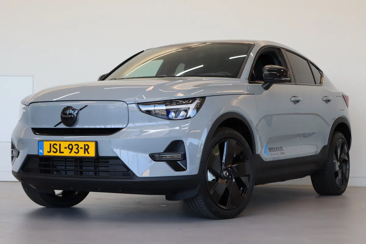 Single 238PK Plus Black Edition 70kWh | Getint Glas | Climate | HK Audio | BLIS | Pilot Assist | 20'''