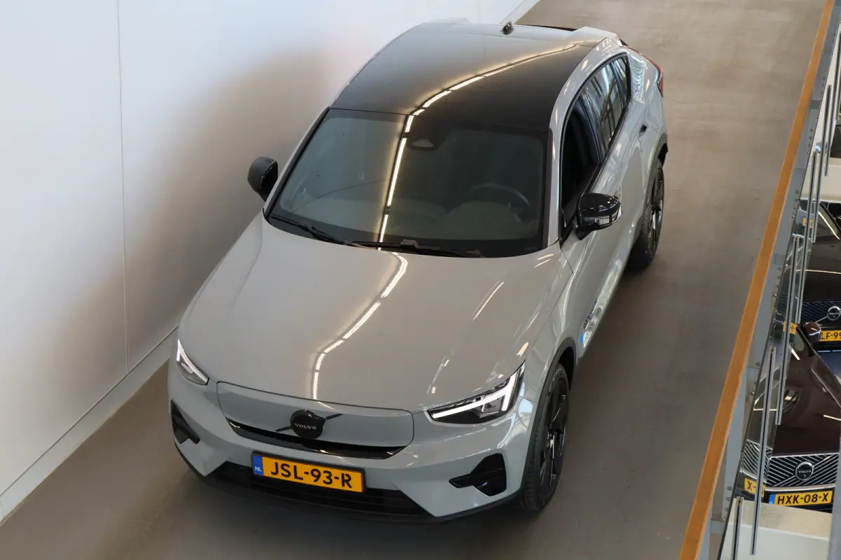 Single 238PK Plus Black Edition 70kWh | Getint Glas | Climate | HK Audio | BLIS | Pilot Assist | 20'''