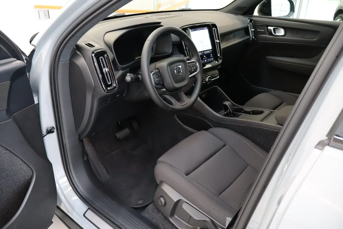Single 238PK Plus Black Edition 70kWh | Getint Glas | Climate | HK Audio | BLIS | Pilot Assist | 20'''