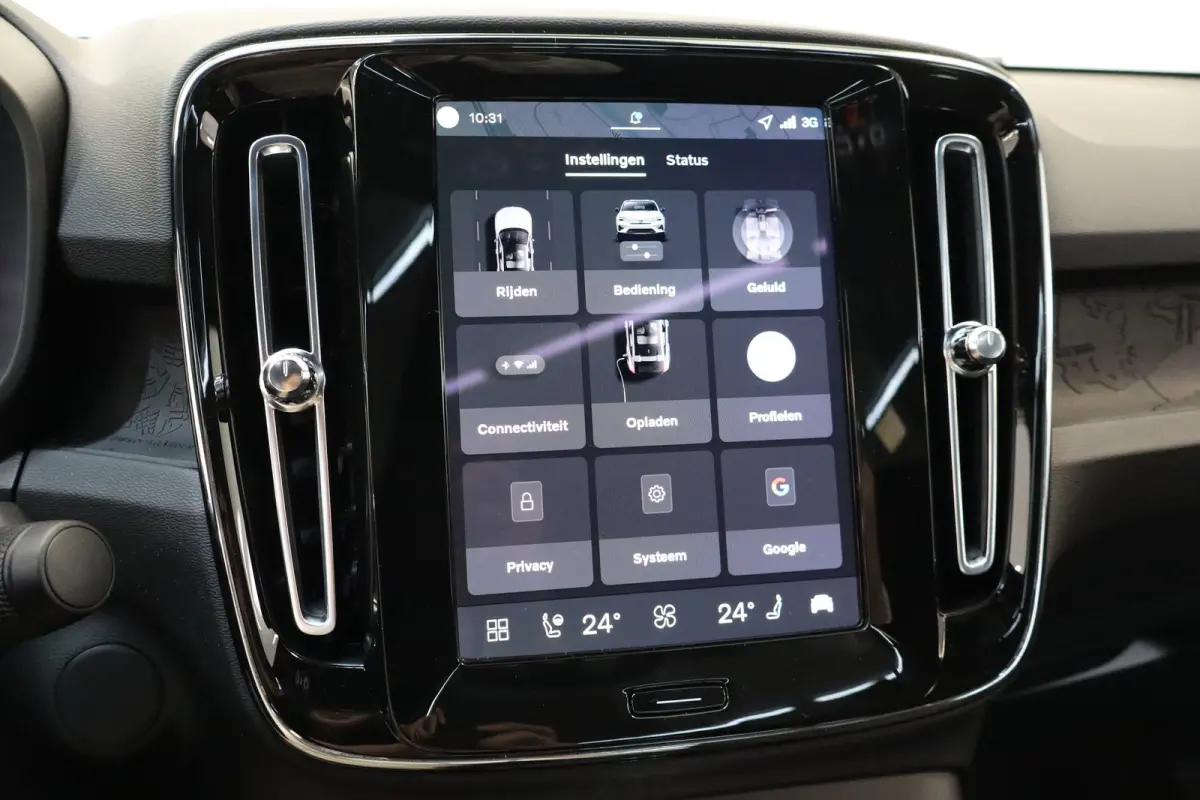 Single 238PK Plus Black Edition 70kWh | Getint Glas | Climate | HK Audio | BLIS | Pilot Assist | 20'''