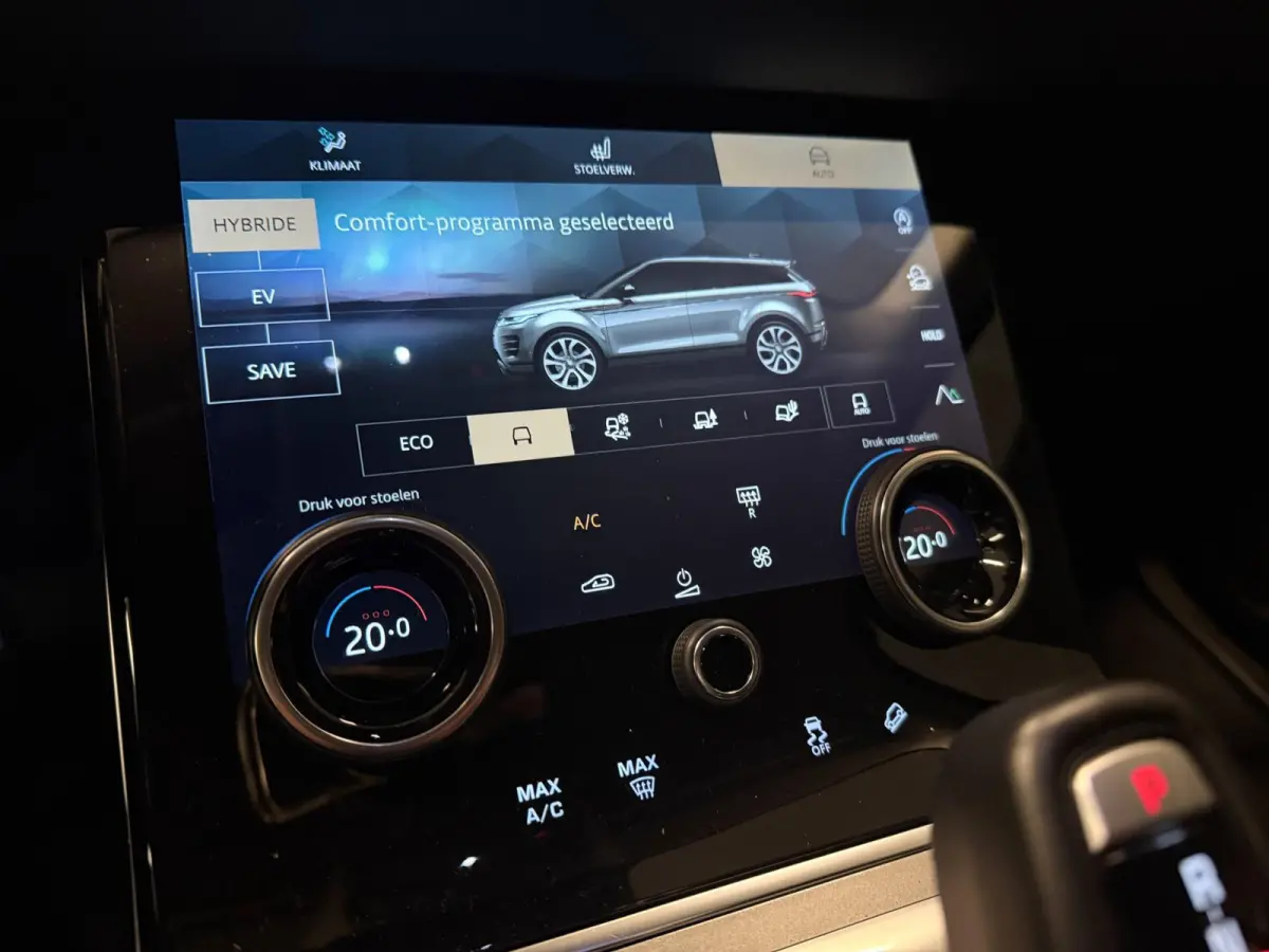 1.5 P300e AWD BLACK-LINE SOH 95%/NAVI/V-COCKPIT/LEDER/DAB/CARPLAY/LED/CAM/M-STOELEN///
