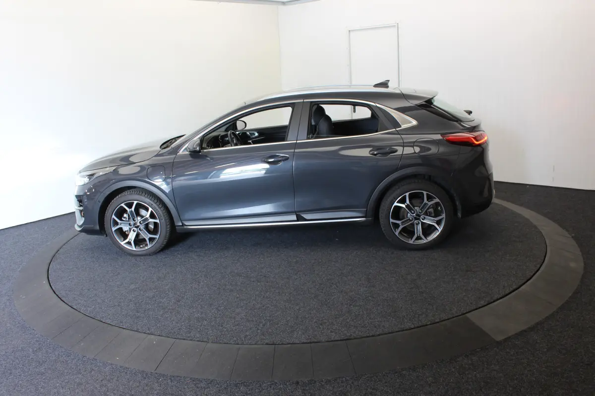 1.6 GDi PHEV Dynamic+ Nw Model Camera mem Seats 100% SOH Dhoek El-Aklep Winterpack