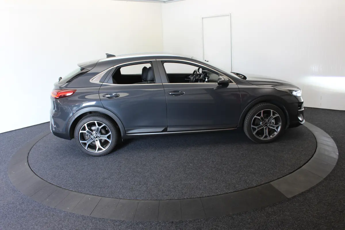 1.6 GDi PHEV Dynamic+ Nw Model Camera mem Seats 100% SOH Dhoek El-Aklep Winterpack