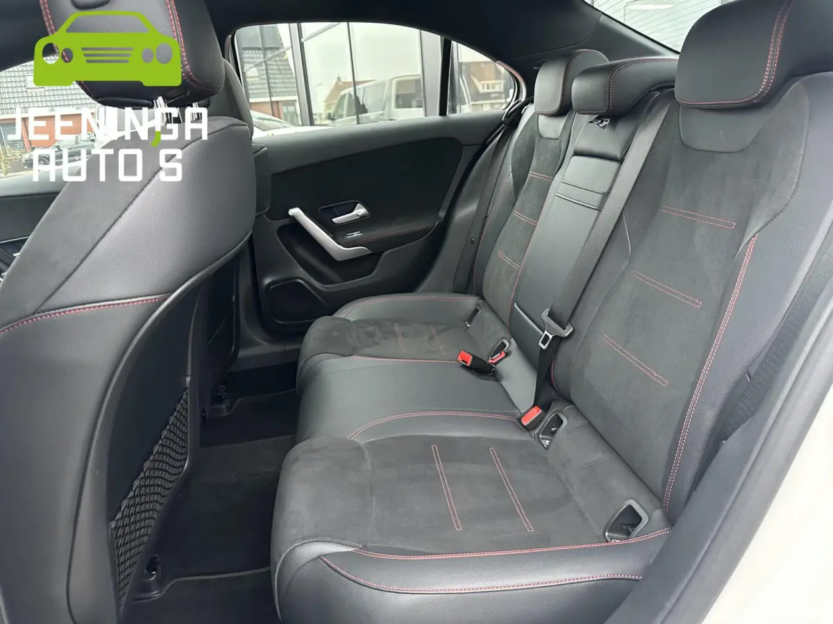 180 AMG Line|Distronic|Pano|18"AMG-wielen|Camera|Stoelverwarming