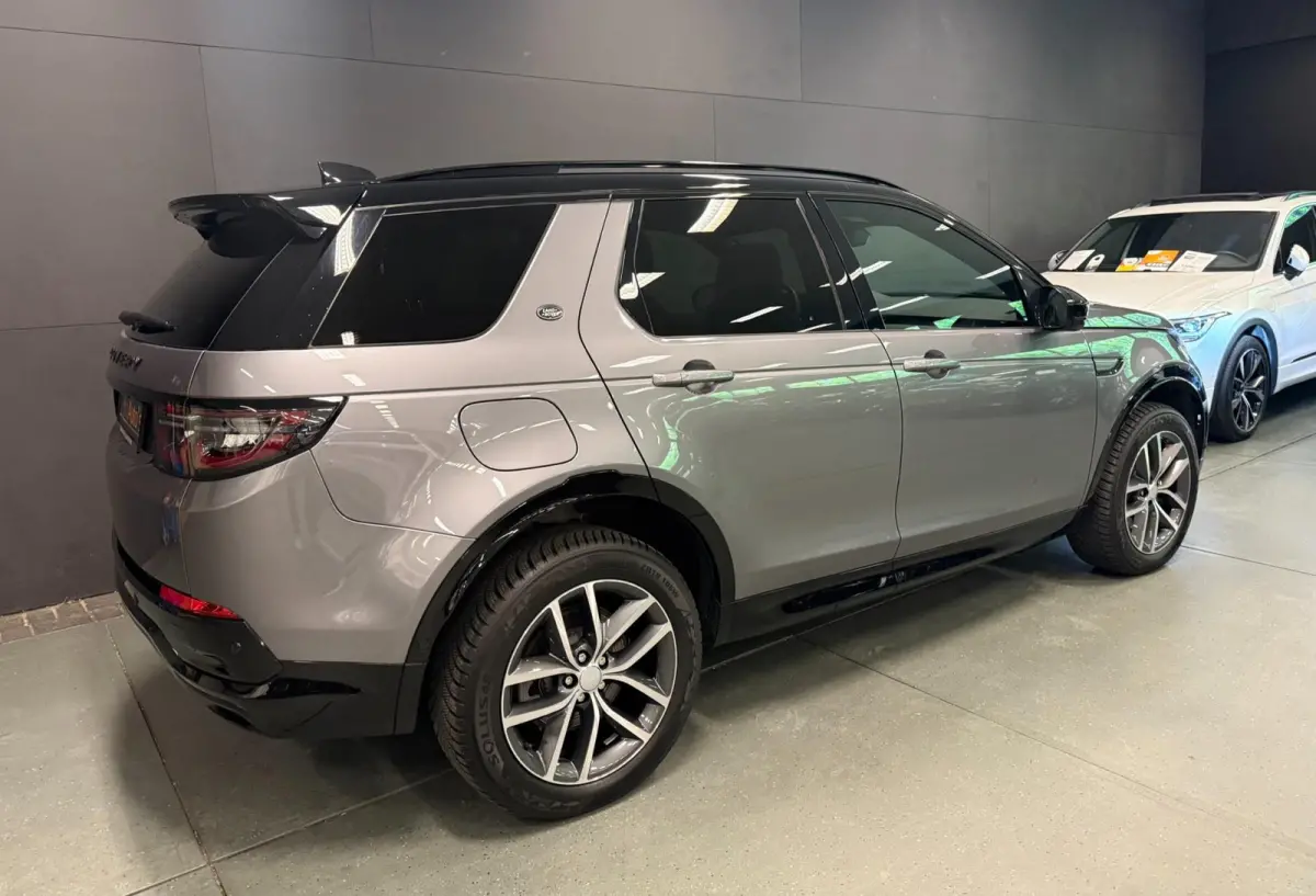 1.5 P300e AWD R-DYNAMIC 19DKM!! SOH-97,5%/ PANO/NAVI/V-COCKPIT/DAB/CARPLAY/LED/CAM/M-STOELEN///