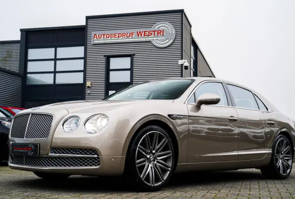 6.0 W12 | Massage voor/achter | Pano | Stoelverkoeling | Tv | Achteruitrijcamera