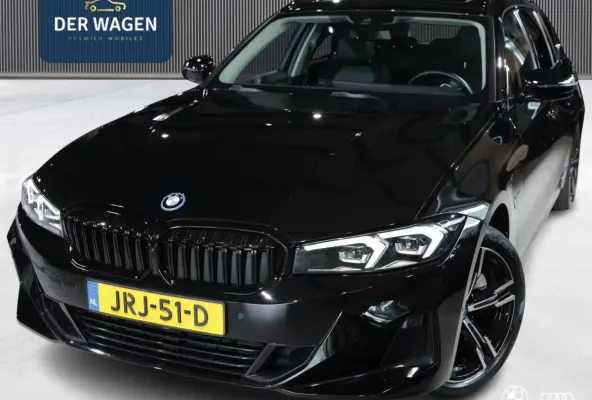 330e FACELIFT SPORT LINE / PANODAK / AMBIENTE / HIFI / 18" / DRAADLOOS LADEN