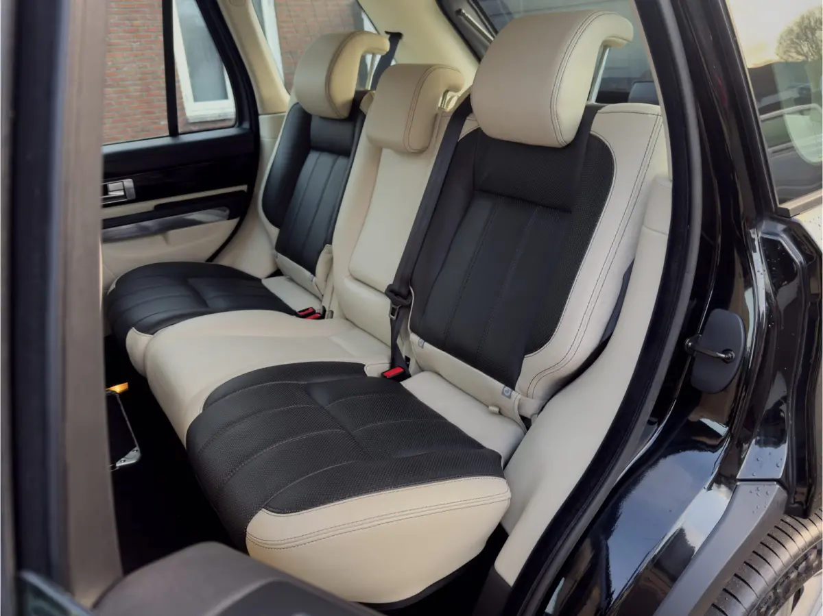 5.0 V8 SC Autobiography 510PK - Nieuwe Motor! Youngtimer, Airco, Afn. trekhaak, Elek. Verw. stoelen, Navi, Facelift!