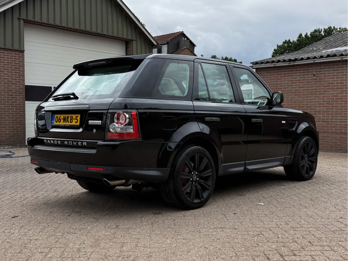 5.0 V8 SC Autobiography 510PK - Nieuwe Motor! Youngtimer, Airco, Afn. trekhaak, Elek. Verw. stoelen, Navi, Facelift!