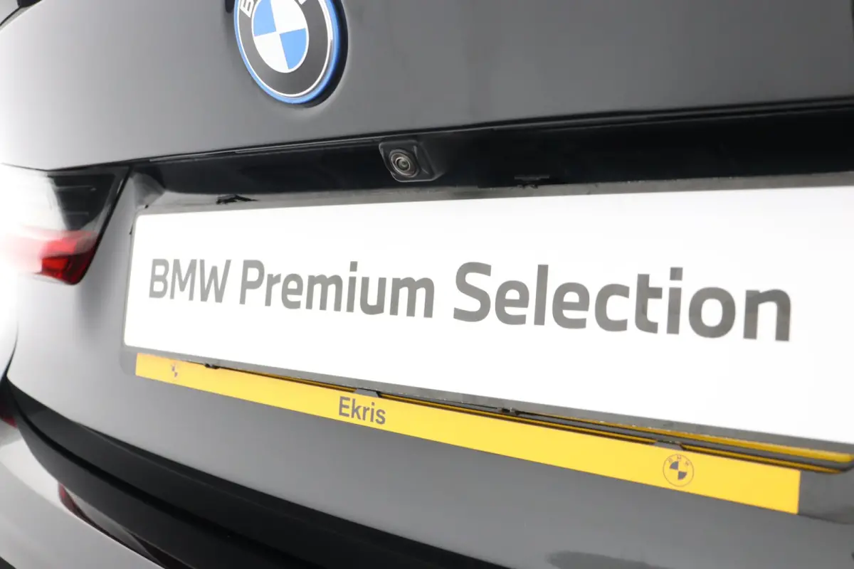 320e Business Edition Plus | SOH 89% | M Sportstuur | M Shadow Line | M Hemelbekleding Anthrazit | Stoelverwarming | Camera | HiFi Systeem | Leder |